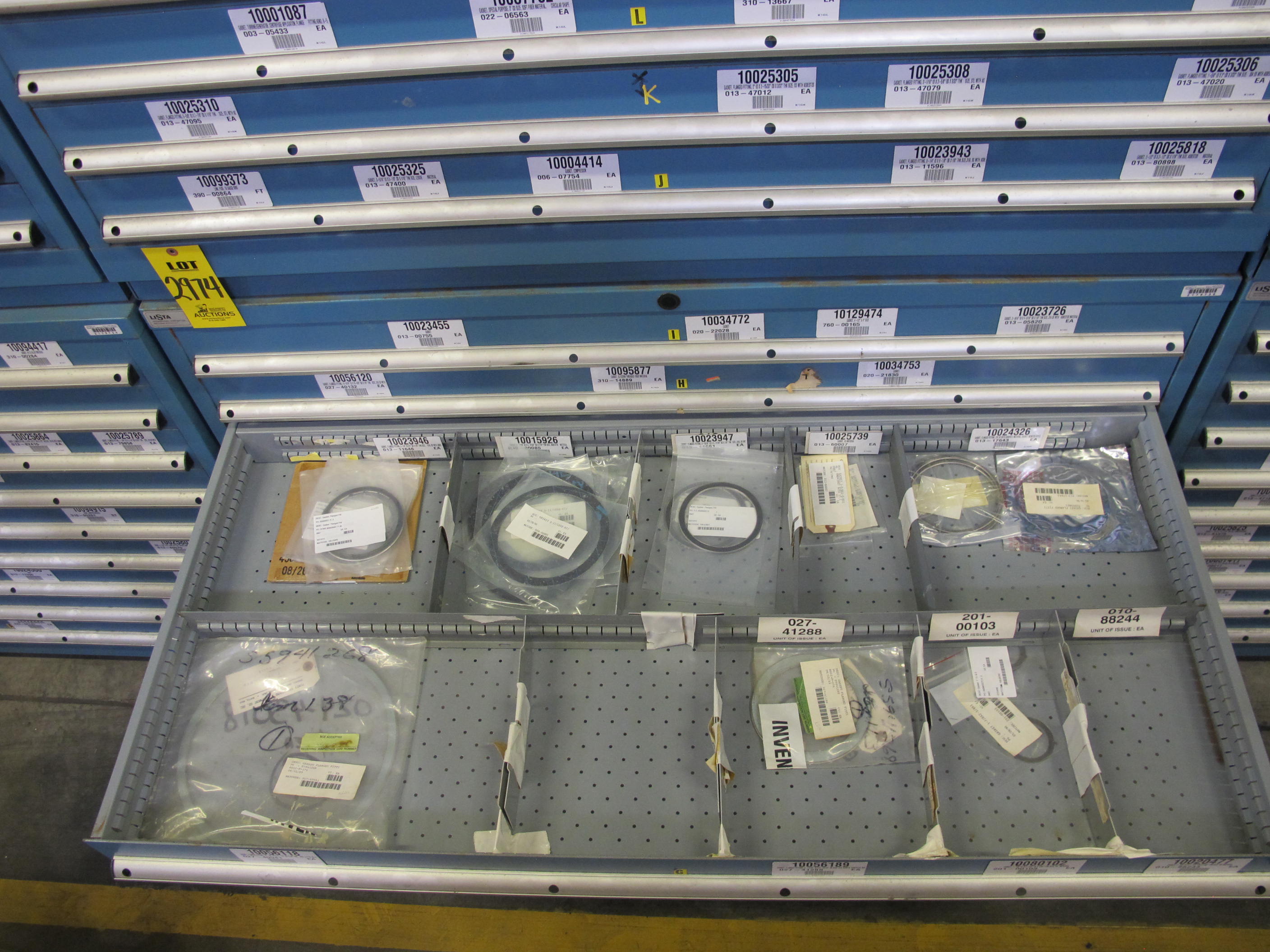 LISTA HEAVY DUTY 9-DRAWER PARTS CABINET W/ CONTENTS (W-50) LOADING & HANDLING FEE $25-